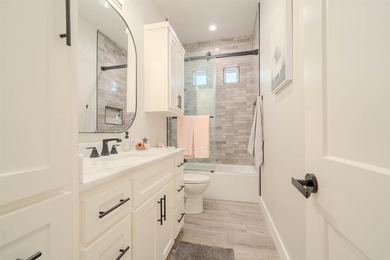 Welcome to elevated living in this stunning custom-built home - photo 25