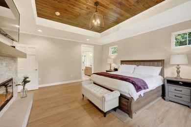 A Truly exceptional, fully reimagined home where modern luxury - photo 25