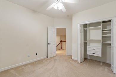 Welcome home to this charming residence in sought-after Cobbs - photo 26