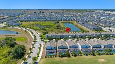 (private lake, pond, creek) Townhome/Townhouse For Sale in Davenport Florida