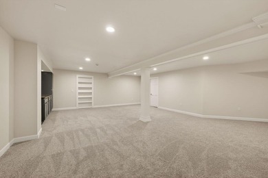 A Truly exceptional, fully reimagined home where modern luxury - photo 41