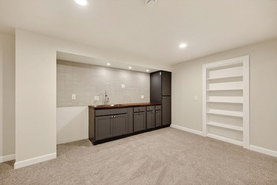 A Truly exceptional, fully reimagined home where modern luxury - photo 44