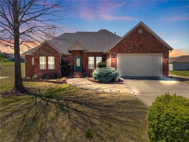 Table Rock Lake - Carroll County Home For Sale in Holiday Island Arkansas