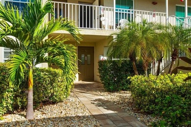 Cape Coral Area Condo For Sale in Cape Coral Florida