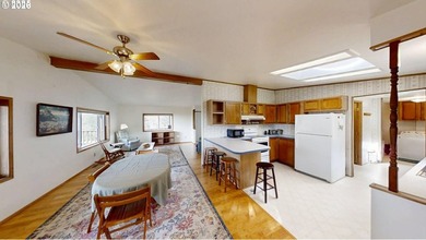 Discover this peaceful, exceptional property nestled in the - photo 12