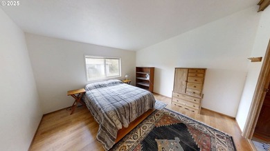 Discover this peaceful, exceptional property nestled in the - photo 18