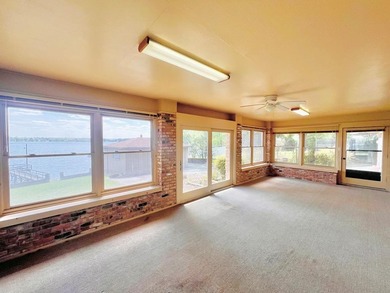 WATERFRONT traditional brick ranch home located on Palo Gaucho - photo 30