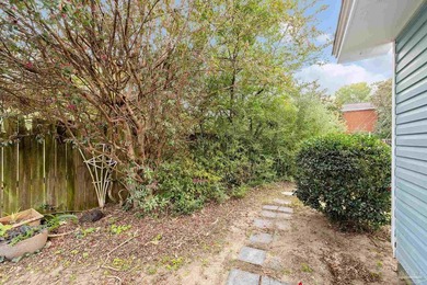 Now available in the sought-after Bay Oaks Villas, this - photo 31