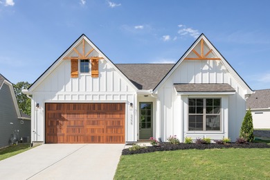 Chickamauga Lake Home Sale Pending in Soddy Daisy Tennessee