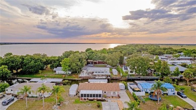 Lake Home For Sale in Kenansville, Florida