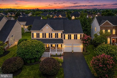 Original Owners*Nestled within the prestigious gated golf - photo 1