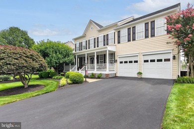 Original Owners*Nestled within the prestigious gated golf - photo 2
