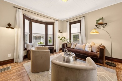 In the heart of Park Ave, THIS HOUSE HAS IT ALL!!! Welcome to 4 - photo 11