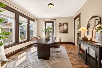In the heart of Park Ave, THIS HOUSE HAS IT ALL!!! Welcome to 4 - photo 14