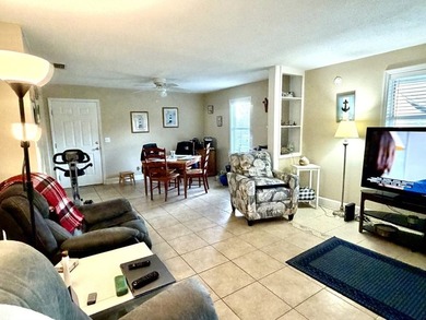 NEWLY REDUCED PRICE: Discover a delightful residence in the City - photo 4