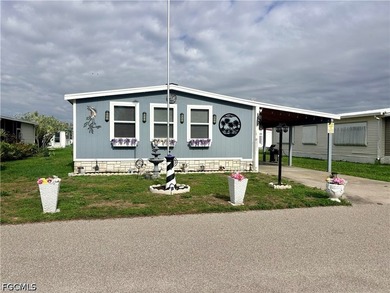 Beautifully updated 2-bedroom, 2-bath manufactured home in - photo 1