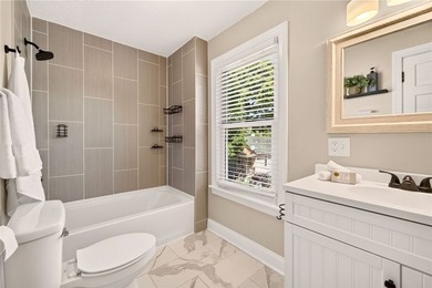 In the heart of Park Ave, THIS HOUSE HAS IT ALL!!! Welcome to 4 - photo 26
