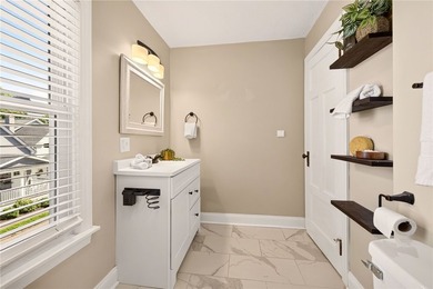 In the heart of Park Ave, THIS HOUSE HAS IT ALL!!! Welcome to 4 - photo 27