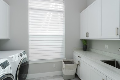 Fabulous opportunity to own a like new, 2024 immaculate - photo 27