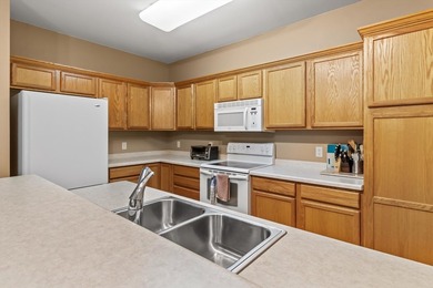 Welcome home to this bright and airy 55+ condominium in the - photo 7