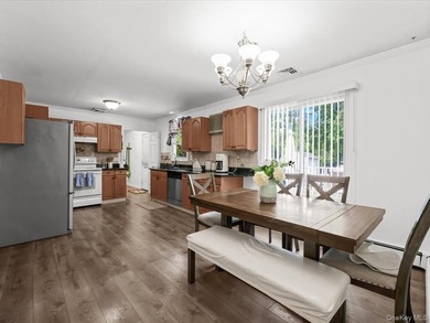Welcome to 269 Carleton Dr E. Nice ranch located in a quiet - photo 8