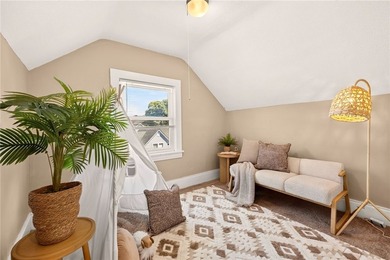 In the heart of Park Ave, THIS HOUSE HAS IT ALL!!! Welcome to 4 - photo 35