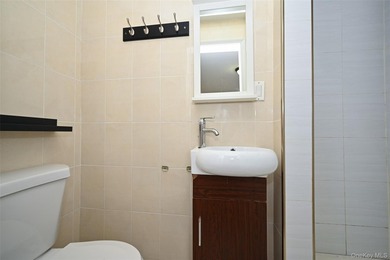 This charming home features 3 bedrooms and 2 full bathrooms - photo 8