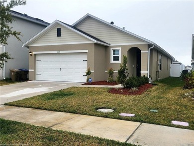Lake Tohopekaliga Home For Sale in Kissimmee Florida