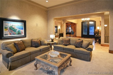 Prestigious Gated Waterfront Estate. Privacy, Distinction, and a - photo 11