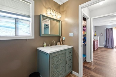 Located in the heart of Conway, this charming 4 bedroom, 2 and 1 - photo 11