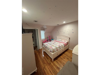 Move right into this beautifully maintained 4-bedroom, 4 - photo 13