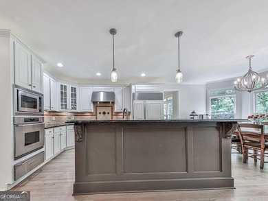 Welcome to your Forever home, where timeless elegance meets - photo 14