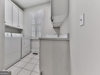 Welcome to your Forever home, where timeless elegance meets - photo 18