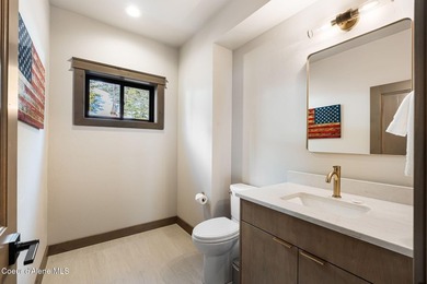 Luxury, one-of-a-kind ski-in/ski-out townhome at Schweitzer - photo 21