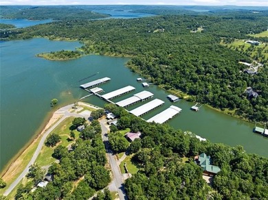 Calling all lake lovers with a soft spot for clever living-this - photo 21