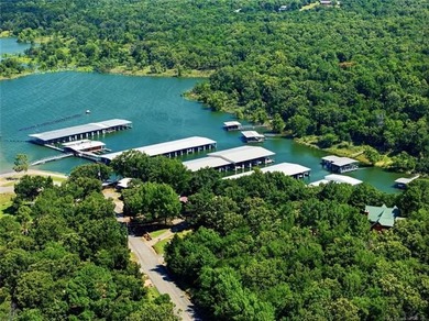 Calling all lake lovers with a soft spot for clever living-this - photo 23