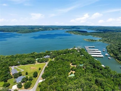 Calling all lake lovers with a soft spot for clever living-this - photo 25