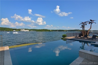 Prestigious Gated Waterfront Estate. Privacy, Distinction, and a - photo 30