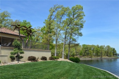 Prestigious Gated Waterfront Estate. Privacy, Distinction, and a - photo 31