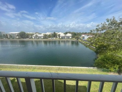 Lake Condo For Sale in Cutler Bay, Florida