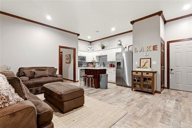 Calling all lake lovers with a soft spot for clever living-this - photo 32