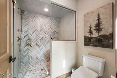 Luxury, one-of-a-kind ski-in/ski-out townhome at Schweitzer - photo 36
