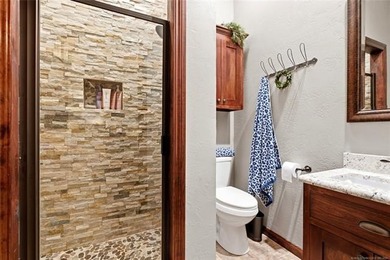 Calling all lake lovers with a soft spot for clever living-this - photo 36