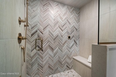 Luxury, one-of-a-kind ski-in/ski-out townhome at Schweitzer - photo 37