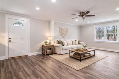 2BR/2BA Creekside Charmer - 1,000 Sq Ft on 1.18 Acres, Only 6