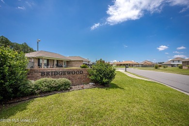 Beautiful two-story home offering 3 bedrooms, 2.5 bathrooms and - photo 47