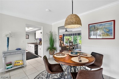 Adorable home ideally located just three lots from the river and - photo 8