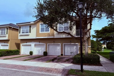 Lake Condo For Sale in Stuart, Florida