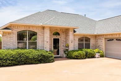 Charming single-story brick home built in 2006, offering 1,855 - photo 4
