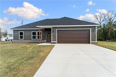 Lake Loch Lomond Home For Sale in Bella Vista Arkansas